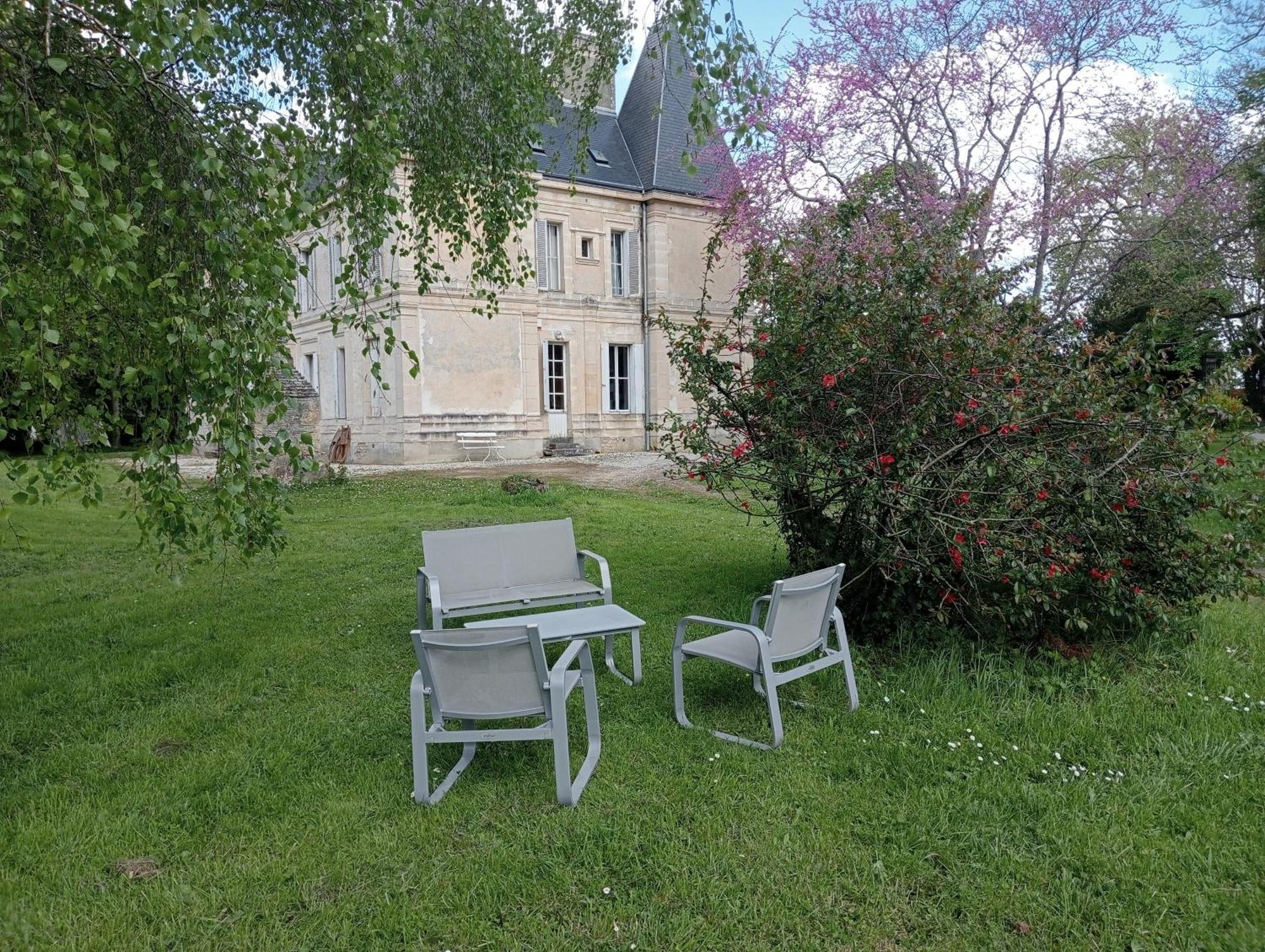 Vue D'Oiseau Appartement Rosel Buitenkant foto